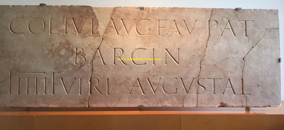 Lapida con la inscripción con el nombre de Barcino