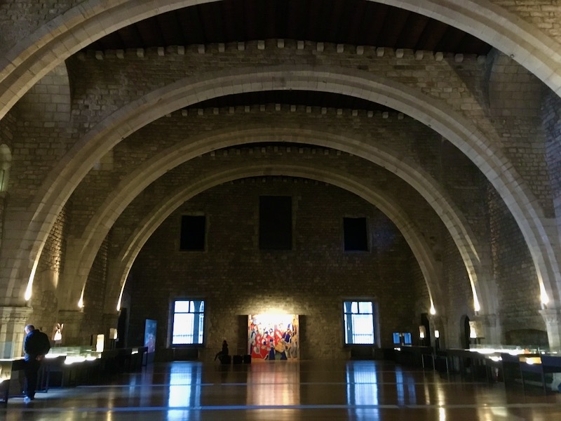 The Tinell Hall was the throne room of the kings of the Crown of Aragon