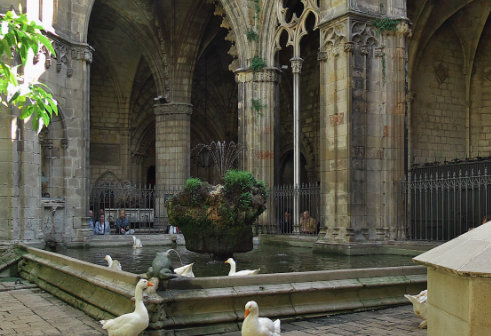 Visitem l'única catedral de Barcelona. Ens acompanyes?